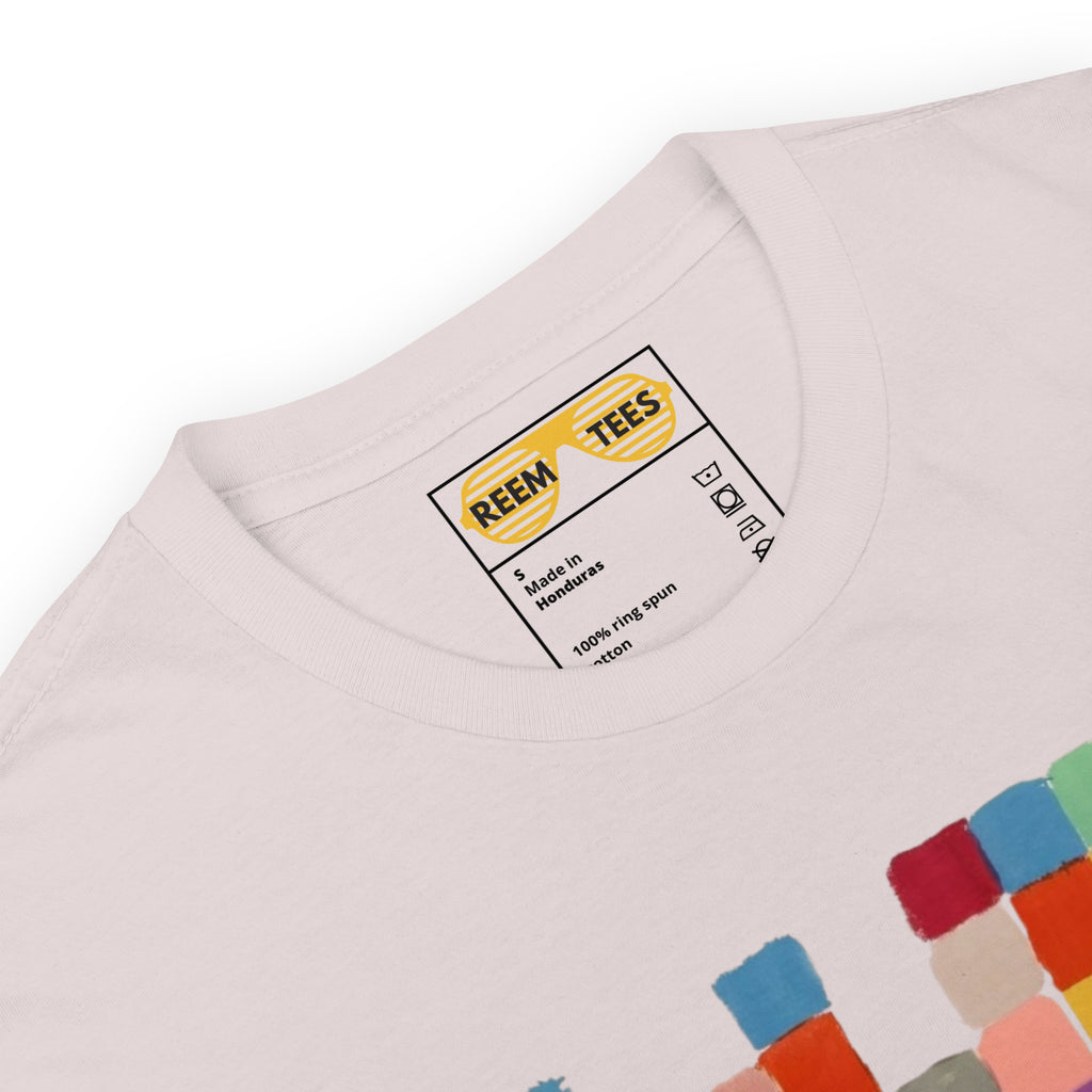 Be Reem Klee CLASSIC unisex tee in ice grey, showcasing soft fabric and relaxed fit, perfect for everyday wear.