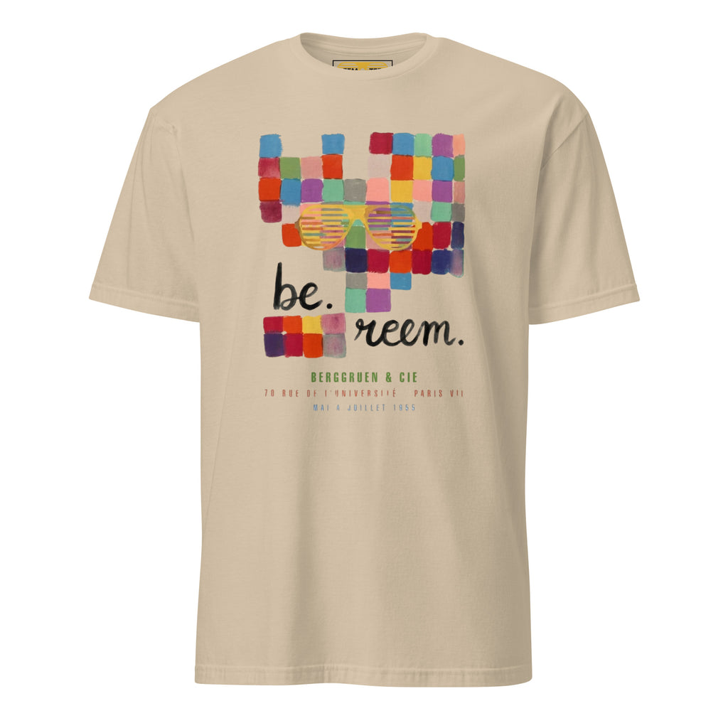 Be Reem Klee CLASSIC unisex softstyle tee in sand color, featuring a relaxed fit and comfortable fabric.